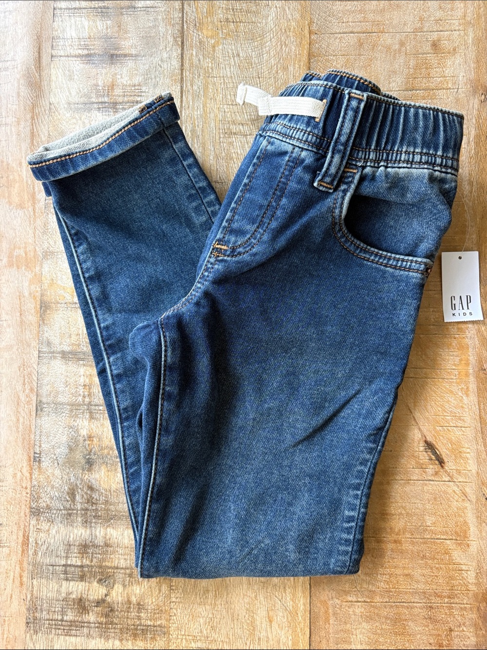 NWT GAP Boys Slim Pull-on Jeans Size S(6/7)